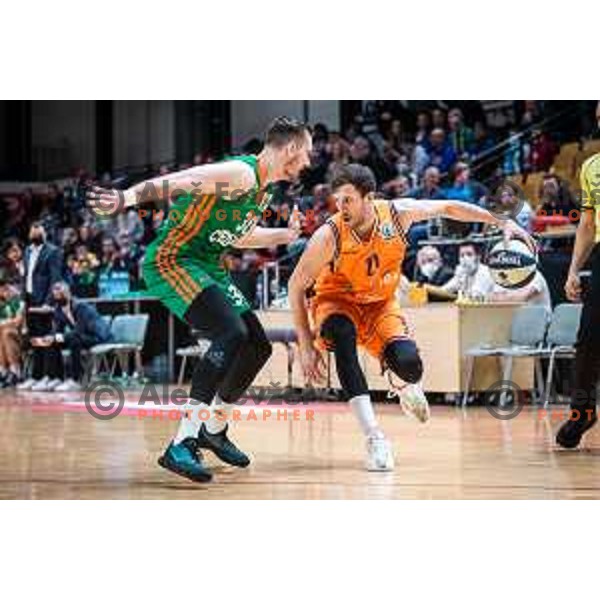 Blaz Mahkovic in action during Spar Cup finals basketball match between Cedevita Olimpija and Helios Suns in Kodeljevo, Ljubljana, Slovenia on February 18, 2022. Photo: Jure Banfi/www.alesfevzer.com