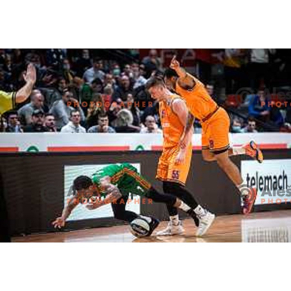 Kevin Duane Ferrell vs Leon Santelj and Carlbe Lee Ervin in action during Spar Cup finals basketball match between Cedevita Olimpija and Helios Suns in Kodeljevo, Ljubljana, Slovenia on February 18, 2022. Photo: Jure Banfi/www.alesfevzer.com
