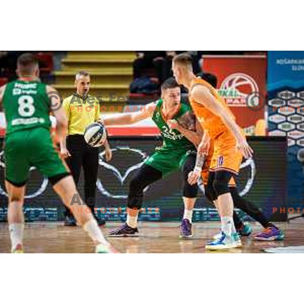 Alen Omic in action during Spar Cup finals basketball match between Cedevita Olimpija and Helios Suns in Kodeljevo, Ljubljana, Slovenia on February 18, 2022. Photo: Jure Banfi/www.alesfevzer.com