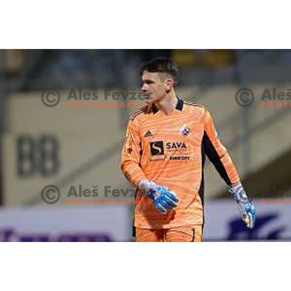 Azbe Jug in action during Prva Liga Telemach 2021-2022 football match between Kalcer Radomlje and Maribor in Domzale, Slovenia on February 21, 2022