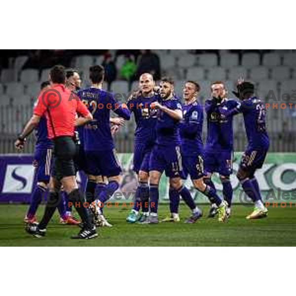 Danijel Sturm, Ognjen Mudrinski, Marko Alvir celebrating during Prva liga Telemach football match between Maribor and Tabor Sezana in Ljudski vrt, Maribor, Slovenia on February 26, 2022. Photo: Jure Banfi/www.alesfevzer.com