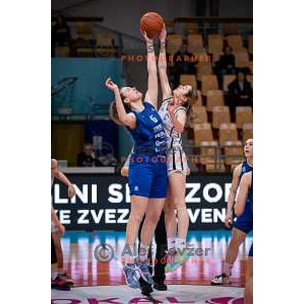 in action during Slovenian Cup semi-final basketball match between VBO Maribor and Triglav in Dvorana Lukna, Maribor, Slovenia on March 5, 2022. Photo: Jure Banfi/www.alesfevzer.com
