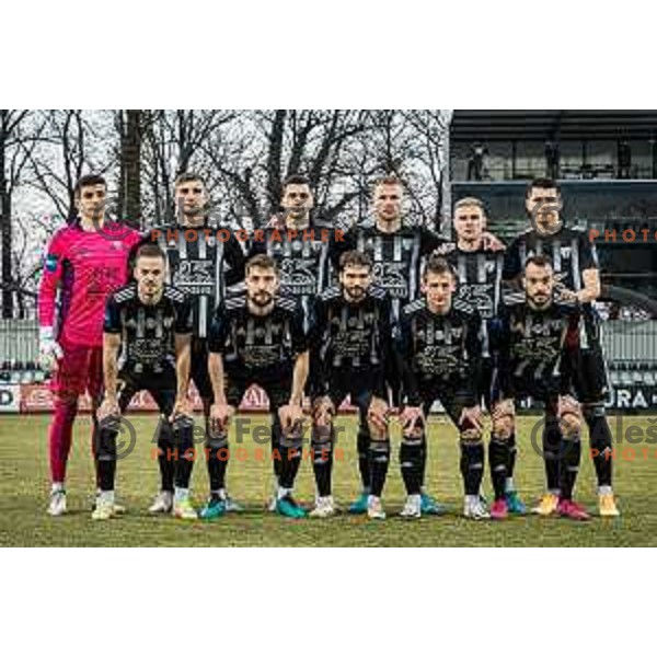 Mura starting eleven prior to Prva liga Telemach football match between NS Mura and Olimpija in Fazanerija, Murska Sobota, Slovenia on March 10, 2022. Photo: Jure Banfi/www.alesfevzer.com