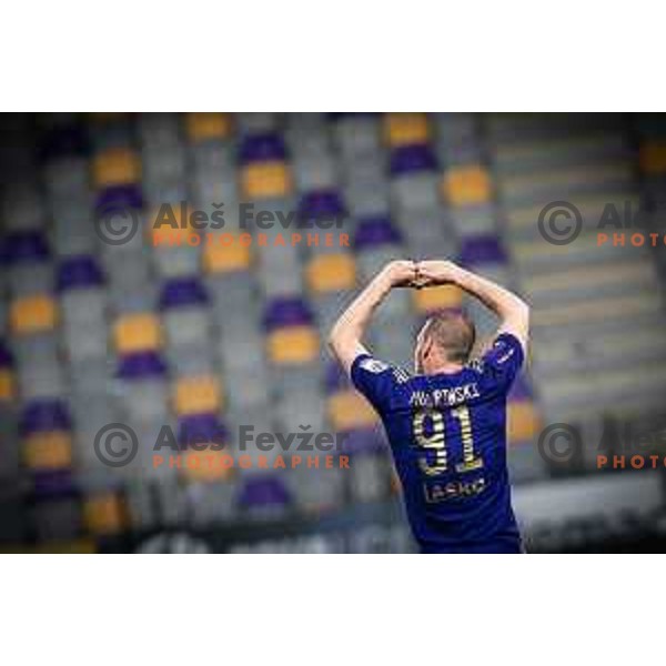 Ognjen Mudrinski celebrating during Prva liga Telemach football match between Maribor and Koper in Ljudski vrt, Maribor, Slovenia on April 30, 2022. Photo: Jure Banfi/www.alesfevzer.com