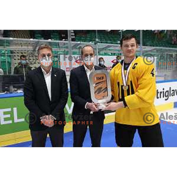 Players of Lithuania celebrate third place at IIHF Ice-hockey World Championship 2022 division I group A after victory in match between Lithuania and Romania in Ljubljana, Slovenia on May 7, 2022