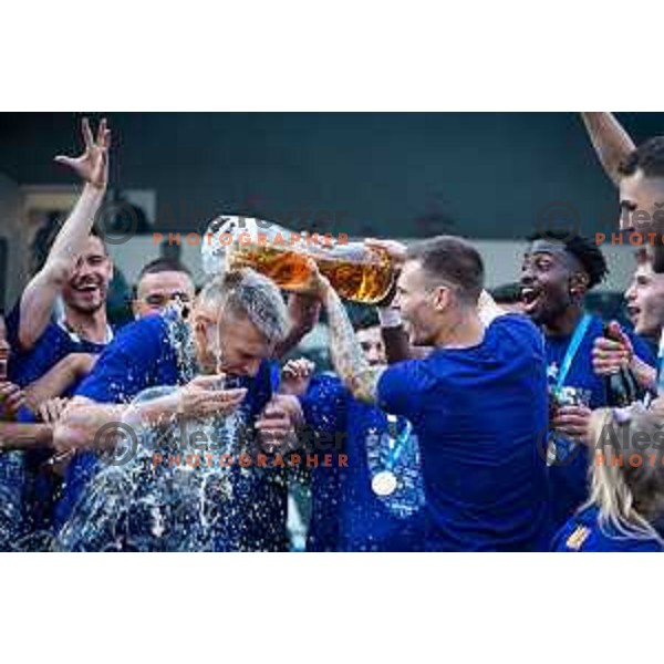 Radovan Karanovic, head coach of Maribor and Martin Milec celebrating after becoming national champions of Prva liga Telemach in Fazanerija, Murska Sobota, Slovenia on May 22, 2022. Photo: Jure Banfi/www.alesfevzer.com