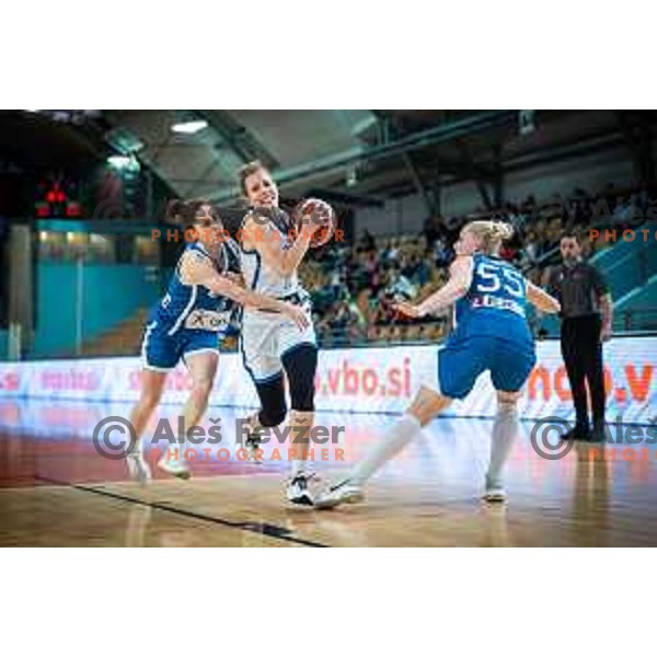 Eva Rupnik in action during women’s friendly basketball match between Slovenia and Greece in Dvorana Lukna, Maribor, Slovenia on June 9, 2022. Photo: Jure Banfi/www.alesfevzer.com