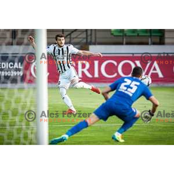 in action during UEFA Conference league qualifier match between Sfintul Gheorghe and Mura in Chisinau, Moldova on July 7, 2022. Photo: Jure Banfi