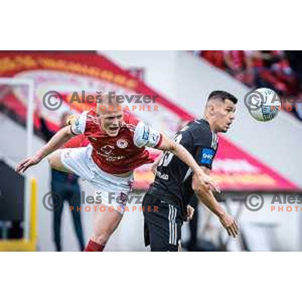 Mirlind Daku in action during UEFA Conference league qualifier football match between Saint Patrick’s Athletic and NS Mura in Richmond Park, Dublin, Ireland on July 21, 2022. Photo: Jure Banfi/www.alesfevzer.com