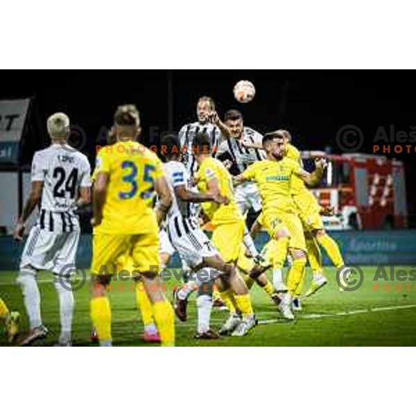 Mirlind Daku in action during Prva liga Telekom football match between Mura and Domzale in Fazanerija, Murska Sobota, Slovenia on July 24, 2022. Photo: Jure Banfi