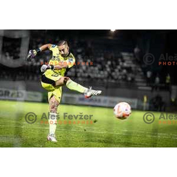 Matko Obradovic in action during UEFA Conference league qualifier football match between NS Mura and Saint Patrick’s Athletic in Fazanerija, Murska Sobota, Slovenia on July 28, 2022. Photo: Jure Banfi