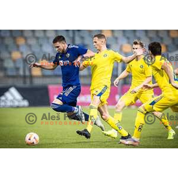 in action during UEFA Europa League qualifier football match between Maribor and HJK Helsinski in Ljudski vrt, Maribor, Slovenia on August 4, 2022. Photo: Jure Banfi