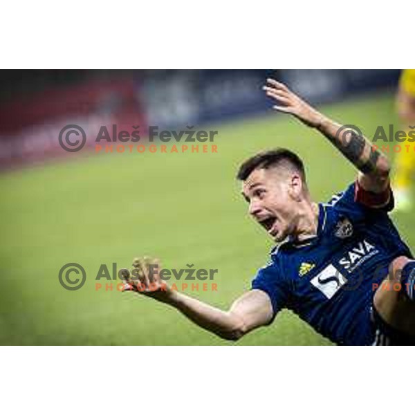 Gregor Sikosek in action during UEFA Europa League qualifier football match between Maribor and HJK Helsinski in Ljudski vrt, Maribor, Slovenia on August 4, 2022. Photo: Jure Banfi