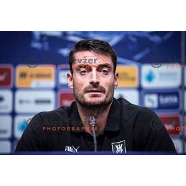 Albert Riera, head coach of Olimpija at the press conference during Prva liga Telemach football match between Maribor and Olimpija in Ljudski vrt, Maribor, Slovenia on August 7, 2022. Photo: Jure Banfi