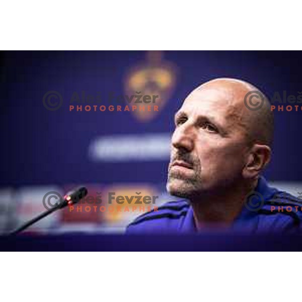 Damir Krznar, head coach of Maribor at the press conference of NK Maribor in Ljudski vrt, Maribor, Slovenia on August 16, 2022. Photo: Jure Banfi/www.alesfevzer.com