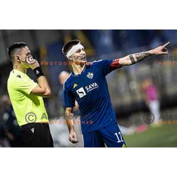 Gregor Sikosek in action during UEFA Conference League play-off football match between Maribor and CFR 1907 Cluj in Ljudski vrt, Maribor, Slovenia on August 18, 2022. Photo: Jure Banfi