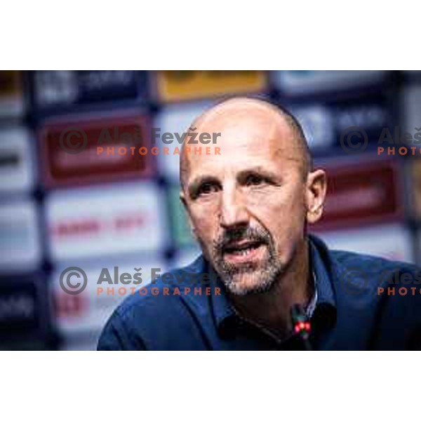 Damir Krznar, head coach of Maribor at the press conference during UEFA Conference League play-off football match between Maribor and CFR 1907 Cluj in Ljudski vrt, Maribor, Slovenia on August 18, 2022. Photo: Jure Banfi