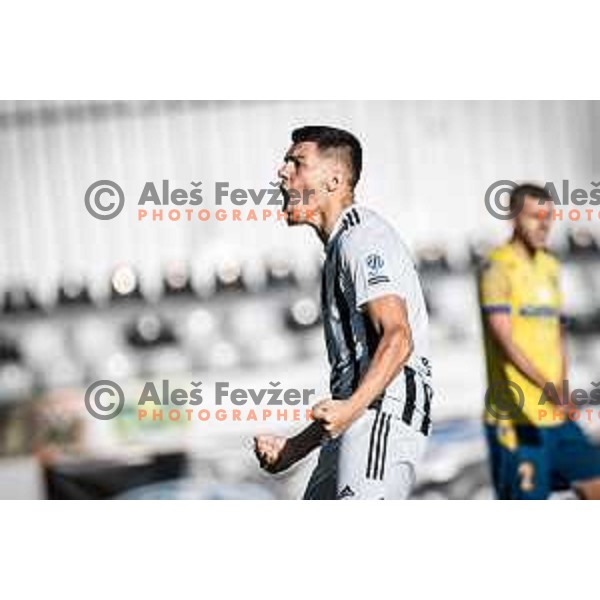 Mirlind Daku celebrating during Prva liga Telemach football match between Mura and Koper in Fazanerija, Murska Sobota, Slovenia on September 11, 2022. Photo: Jure Banfi