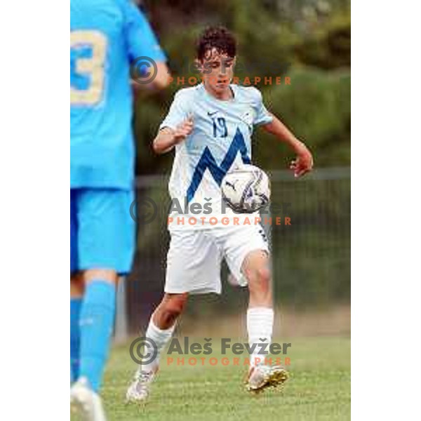 Matic Hlade of Slovenia in action during U-15 friendly football match between Italy and Slovenia in Gradisca D\'isonzo, Italy on September 15, 2022