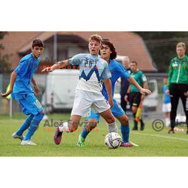 Nik Belovic of Slovenia in action during U-15 friendly football match between Italy and Slovenia in Gradisca D\'isonzo, Italy on September 15, 2022