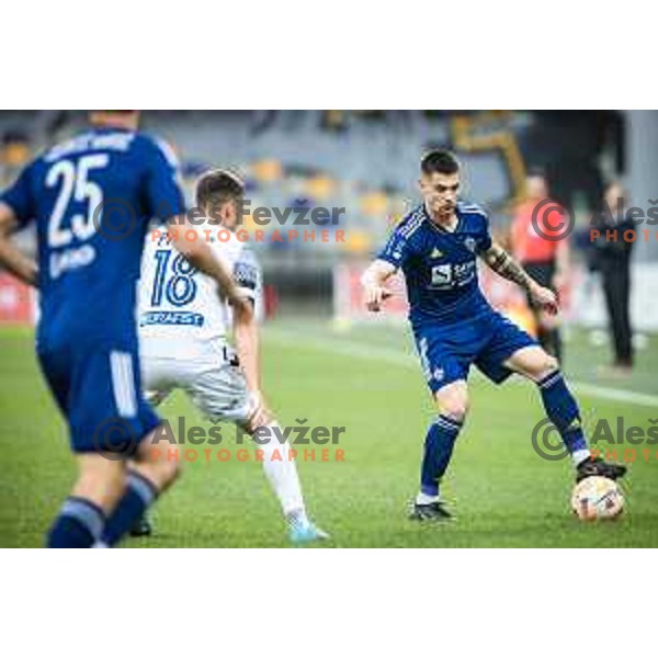 Gregor Sikosek in action during Prva liga Telemach football match between Maribor and Koper in Ljudski vrt, Maribor, Slovenia on October 8, 2022. Photo: Jure Banfi