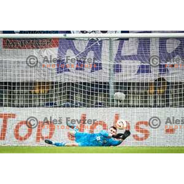 Samo Pridgar in action during Prva liga Telemach football match between Maribor and Koper in Ljudski vrt, Maribor, Slovenia on October 8, 2022. Photo: Jure Banfi