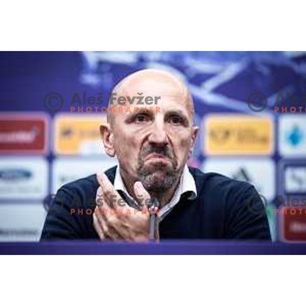 Damir Krznar, head coach of Maribor at the press conference during Prva liga Telemach football match between Maribor and Koper in Ljudski vrt, Maribor, Slovenia on October 8, 2022. Photo: Jure Banfi