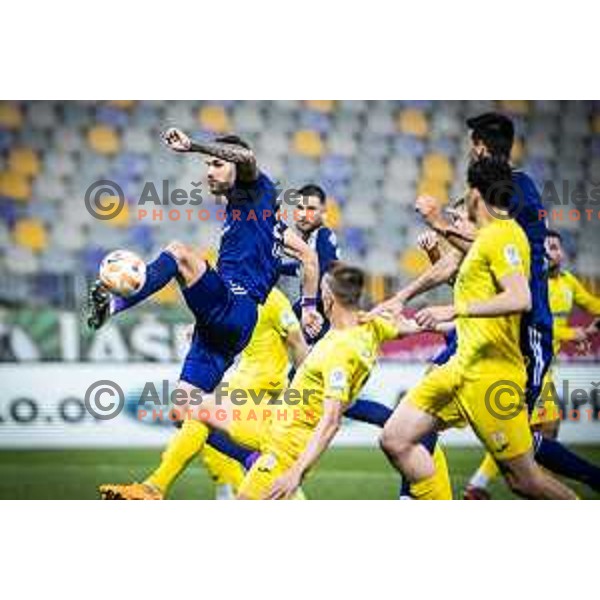 Luka Uskokovic in action during Prva liga Telemach football match between Maribor and Domzale in Ljudski vrt, Maribor, Slovenia on October 22, 2022. Photo: Jure Banfi