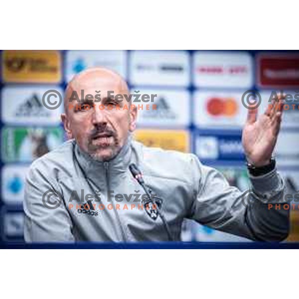 Damir Krznar, head coach of Maribor at the press conference during Prva liga Telemach football match between Maribor and Domzale in Ljudski vrt, Maribor, Slovenia on October 22, 2022. Photo: Jure Banfi