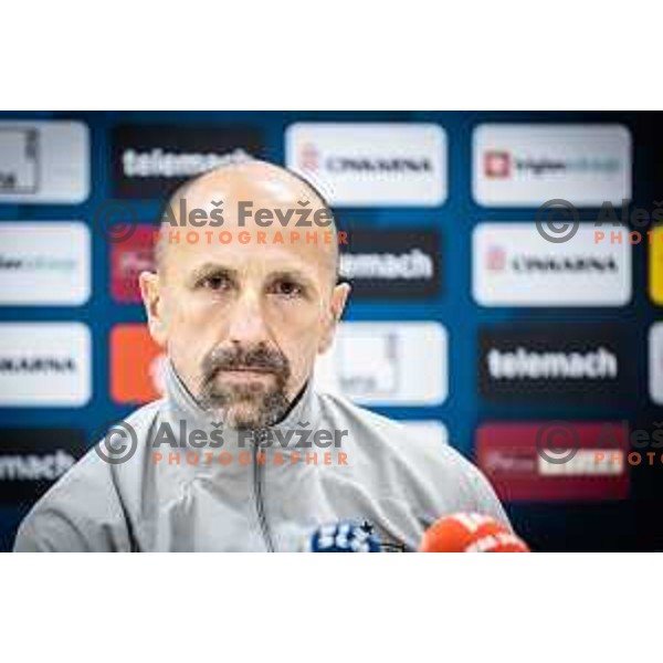 Damir Krznar, head coach of Maribor at the press conference during Prva liga Telemach football match between Celje and Maribor in Arena z’dezele, Celje, Slovenia on October 29, 2022. Photo: Jure Banfi