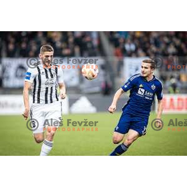 Adam Beganovic vs Ivan Brnic in action during Prva liga Telemach football match between Maribor and Mura in Ljudski vrt, Maribor, Slovenia on November 6, 2022. Photo: Jure Banfi