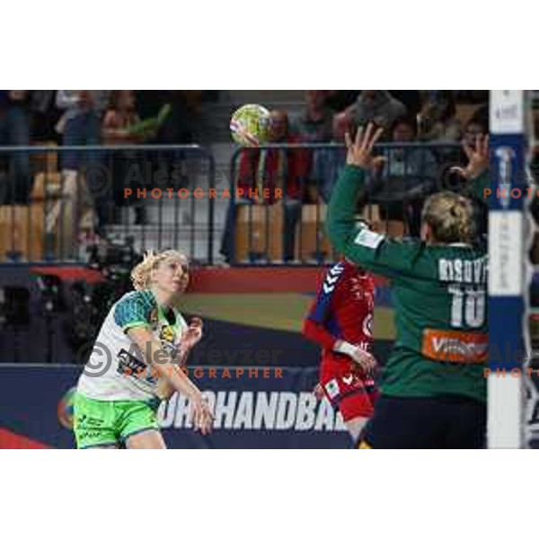 Tamara Mavsar in action during the handball match between Slovenia and Serbia at Women\'s EHF Euro 2022, Celje, Slovenia on November 8, 2022