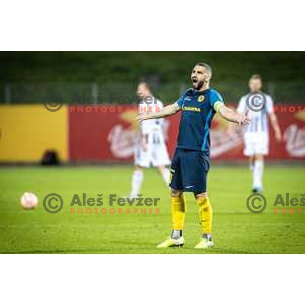 Nino Kouter in action during Slovenian Cup football match between Celje and Mura in Arena z’dezele, Celje, Slovenia on November 9, 2022. Photo: Jure Banfi