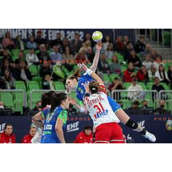 Ana Gros in action during the handball match between Slovenia and Croatia at Women\'s EHF Euro 2022 in Ljubljana, Slovenia on November 10, 2022