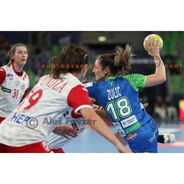 Nina Zulic in action during the handball match between Slovenia and Croatia at Women\'s EHF Euro 2022 in Ljubljana, Slovenia on November 10, 2022 