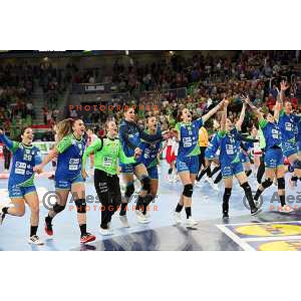 Tjasa Stanko, Amra Pandzic, Barabara Lazovic and Ana Gros celebrate victory at the handball match between Slovenia and Croatia at Women\'s EHF Euro 2022 in Ljubljana, Slovenia on November 10, 2022