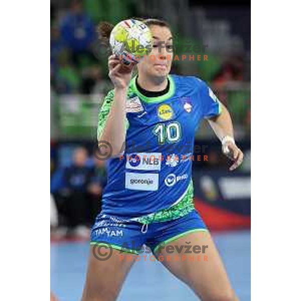 Tjasa Stanko in action during the handball match between Slovenia and Croatia at Women\'s EHF Euro 2022 in Ljubljana, Slovenia on November 10, 2022