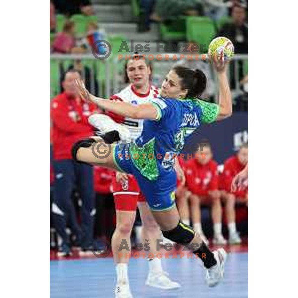 Natasa Ljepoja in action during the handball match between Slovenia and Croatia at Women\'s EHF Euro 2022 in Ljubljana, Slovenia on November 10, 2022