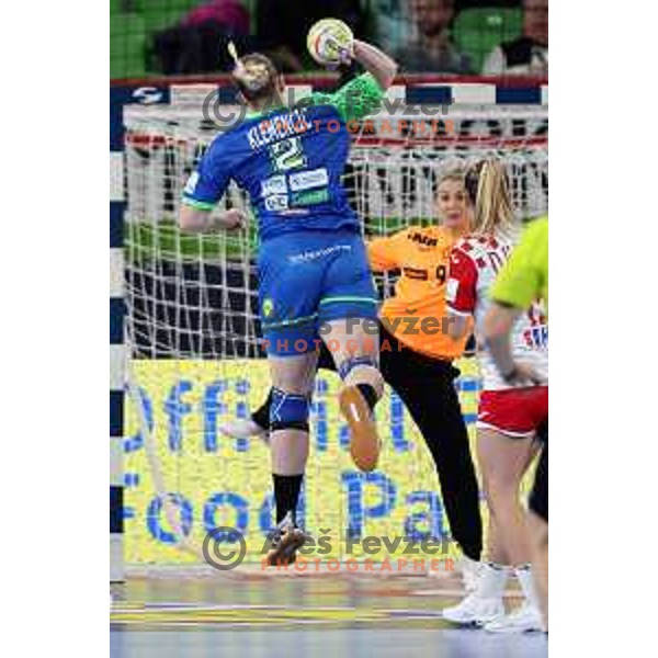 Valentina Klemencic in action during the handball match between Slovenia and Croatia at Women\'s EHF Euro 2022 in Ljubljana, Slovenia on November 10, 2022