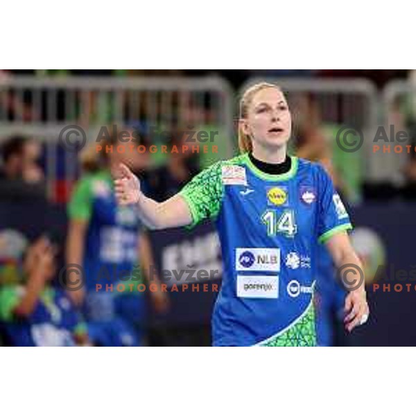 Tamara Mavsar in action during the handball match between Slovenia and Croatia at Women\'s EHF Euro 2022 in Ljubljana, Slovenia on November 10, 2022