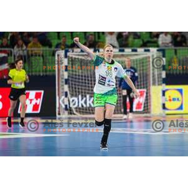 Tamara Mavsar in action during the handball match between Slovenia and Norway at Women\'s EHF Euro 2022 in Ljubljana, Slovenia on November 14, 2022