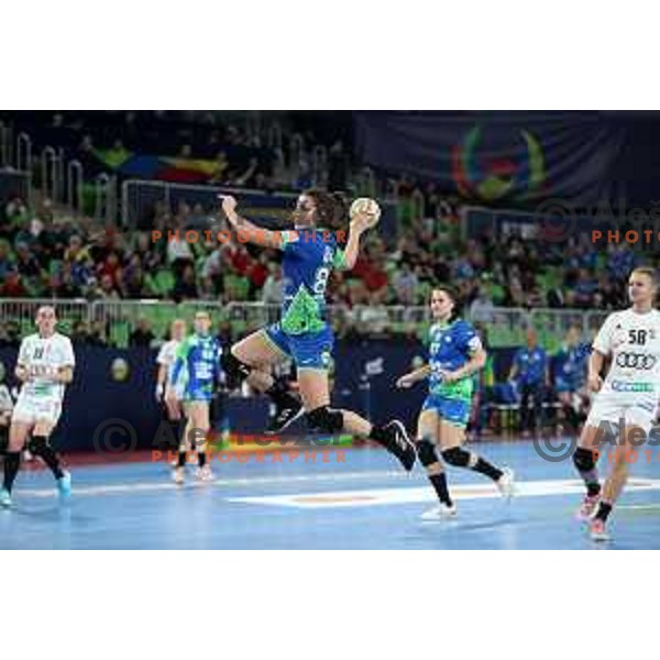 Ema Abina in action during the handball match between Slovenia and Hungary at Women\'s EHF Euro 2022 in Ljubljana, Slovenia on November 16, 2022