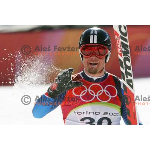 in the finish line of 2006 Torino Winter Olympic games men\'s downhill race in Borgata, Sestriere on February 12, 2006