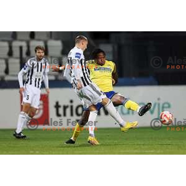 Bede Osuji in action during Prva Liga Telemach 2022-2023 football match between Koper and Mura at Bonifika Arena in Koper, Slovenia on November 30, 2022