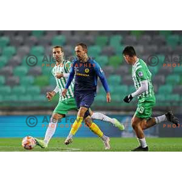 Denis Popovic of Celje in action during Prva Liga Telemach 2022-2023 football match between Olimpija and Celje in SRC Stozice, Ljubljana, Slovenia on December 1, 2022