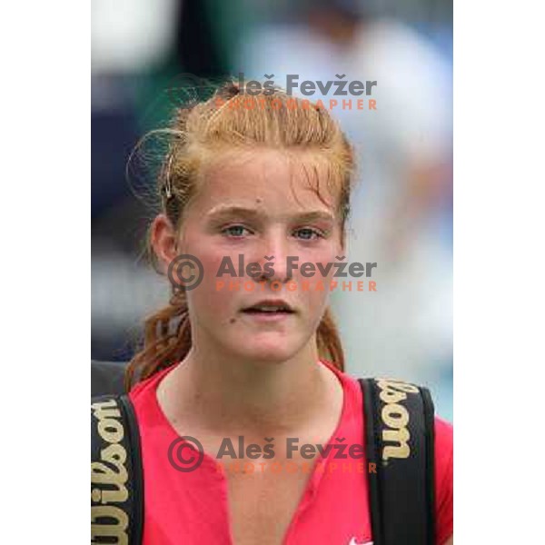 Nastja Kolar (SLO) playing in second round in qualification for WTA Banka Koper Slovenia Open tennis tournament in Portoroz (Slovenia) 20.7.2008. Photo Ales Fevzer 