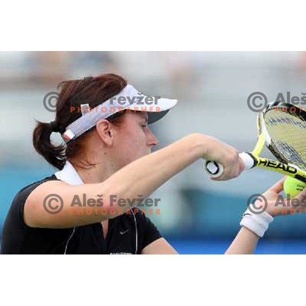 Dominika Nociarova (SVK) playing in second round in qualification for WTA Banka Koper Slovenia Open tennis tournament in Portoroz (Slovenia) 20.7.2008. Photo Ales Fevzer 