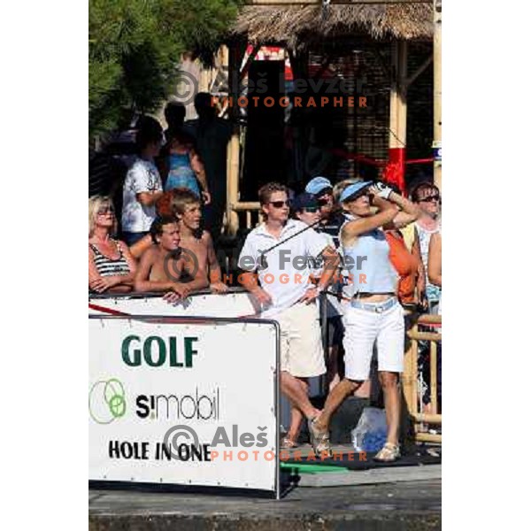 Hole in one water tournament, Alaya Bar, Portoroz, Slovenia 19.7.2008. Photo by Ales Fevzer 