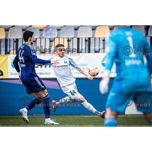 Luka Bobicanec in action during Prva liga Telemach football match between Maribor and Celje in Ljudski vrt, Maribor, Slovenia on February 26, 2023. Photo: Jure Banfi