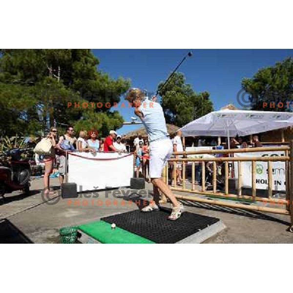 Hole in one water tournament, Alaya Bar, Portoroz, Slovenia 19.7.2008. Photo by Ales Fevzer 